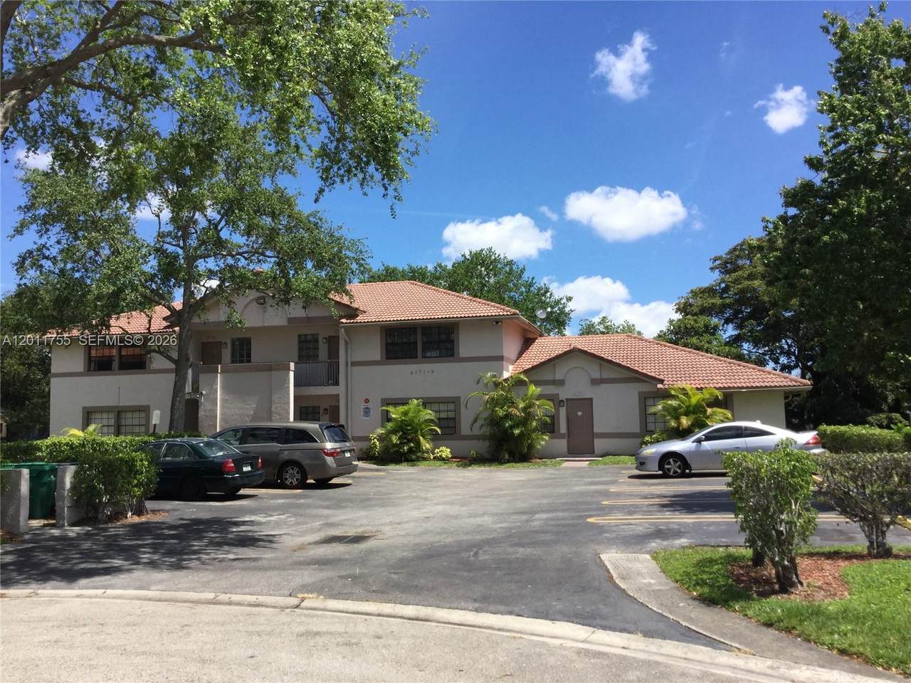4177 114th Ave - Photo 1