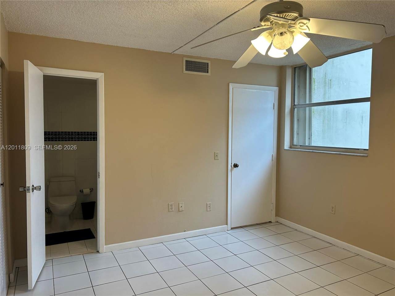 https://bt-photos.global.ssl.fastly.net/miami/1280_boomver_1_A12011809-2.jpg