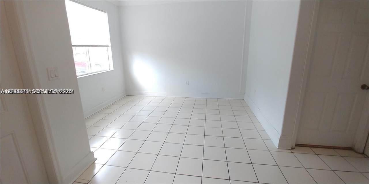 https://bt-photos.global.ssl.fastly.net/miami/1280_boomver_1_A12011871-2.jpg