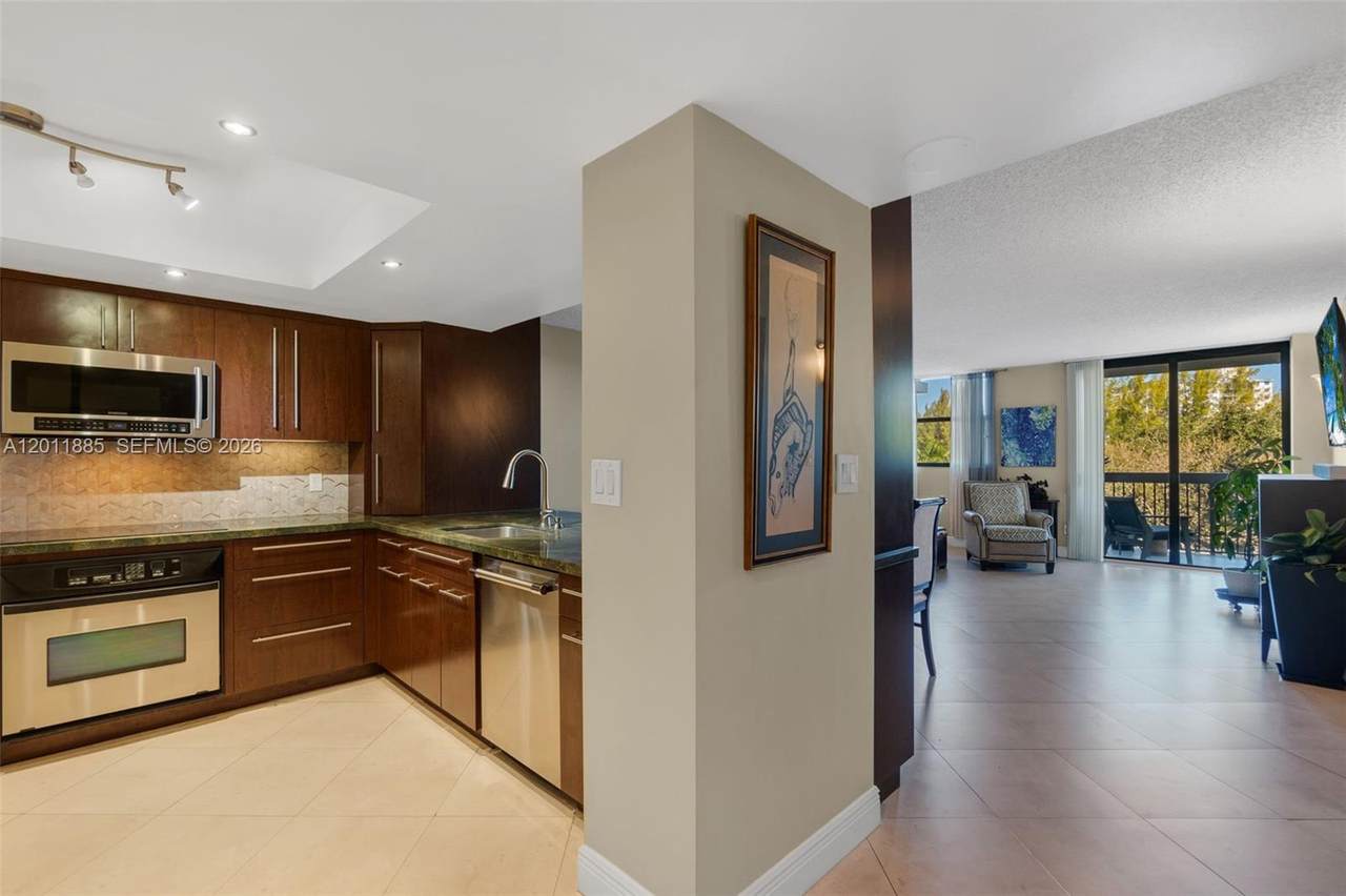 2900 14th St Cswy - Photo 1