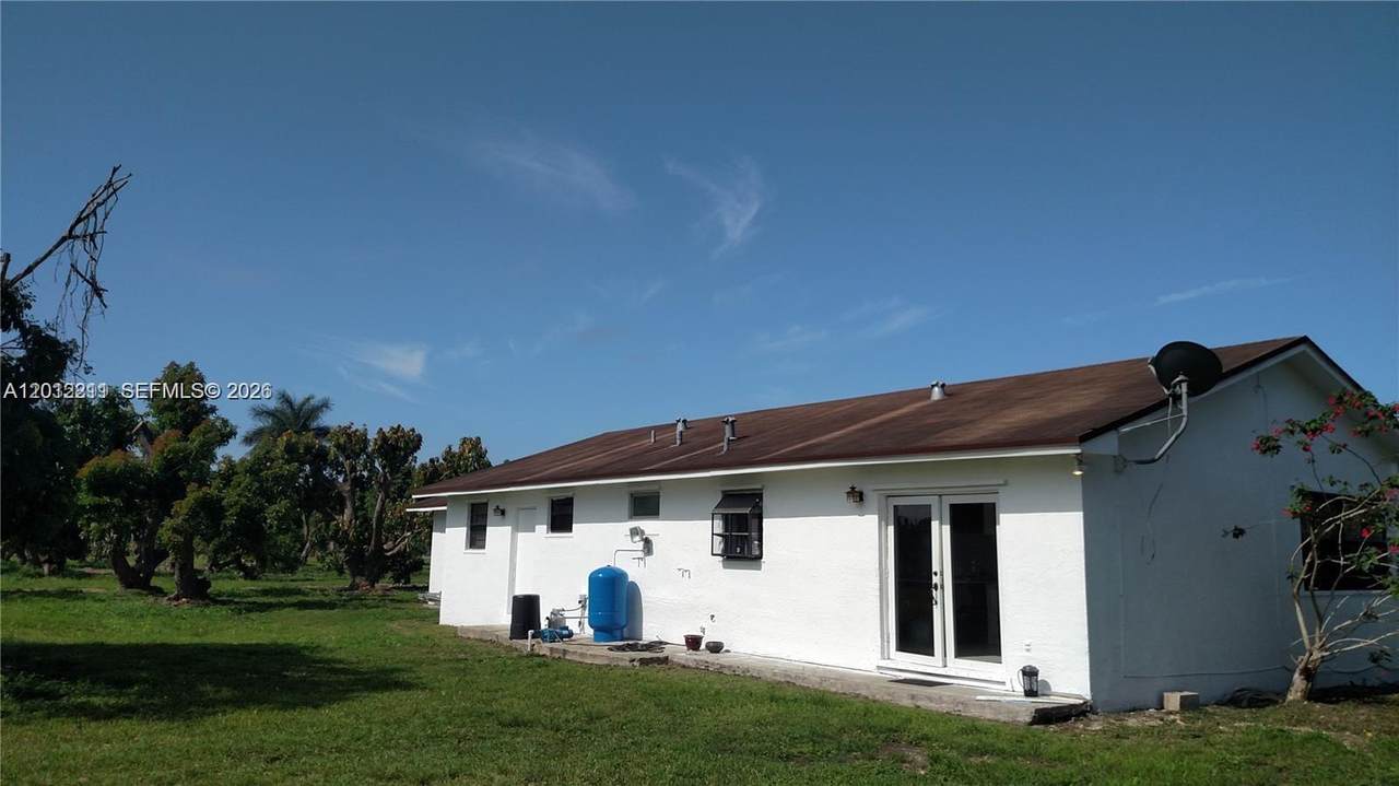 https://bt-photos.global.ssl.fastly.net/miami/1280_boomver_1_A12012211-2.jpg