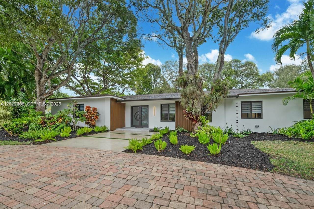https://bt-photos.global.ssl.fastly.net/miami/1280_boomver_1_A12012468-2.jpg