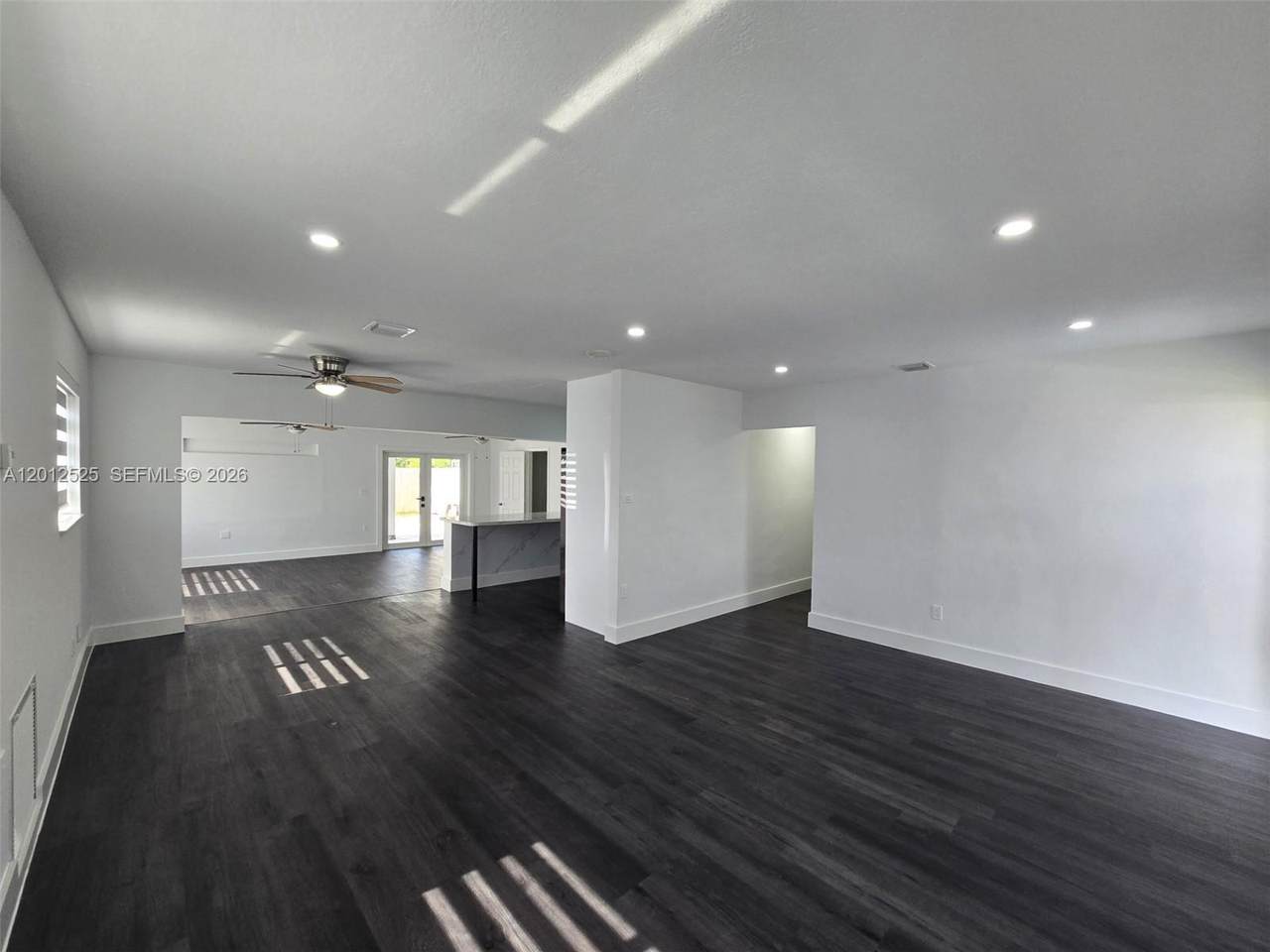 https://bt-photos.global.ssl.fastly.net/miami/1280_boomver_1_A12012525-2.jpg