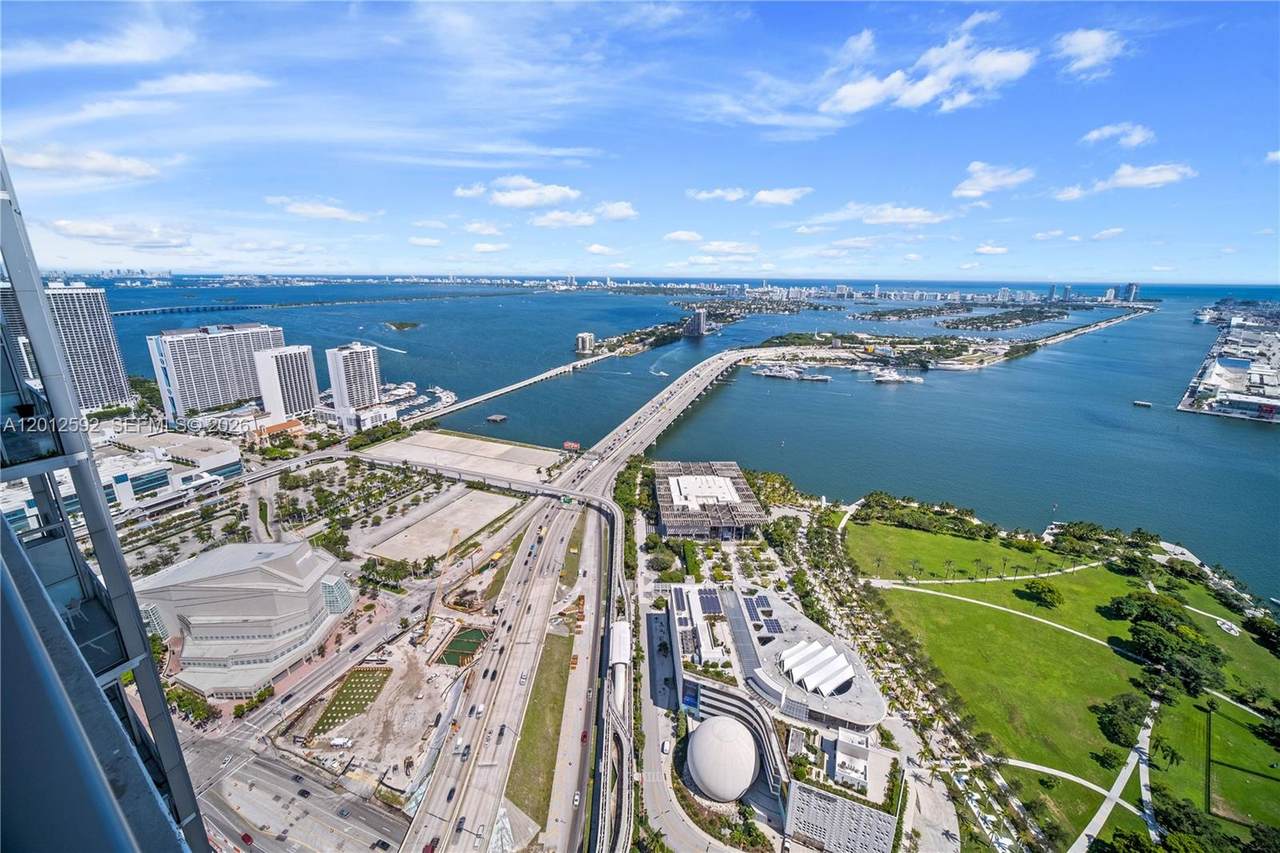 https://bt-photos.global.ssl.fastly.net/miami/1280_boomver_1_A12012592-2.jpg