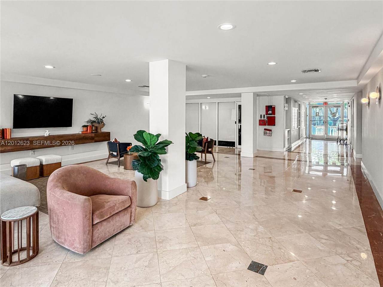 https://bt-photos.global.ssl.fastly.net/miami/1280_boomver_1_A12012623-2.jpg