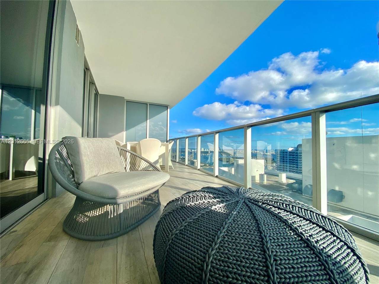 https://bt-photos.global.ssl.fastly.net/miami/1280_boomver_1_A12012665-2.jpg
