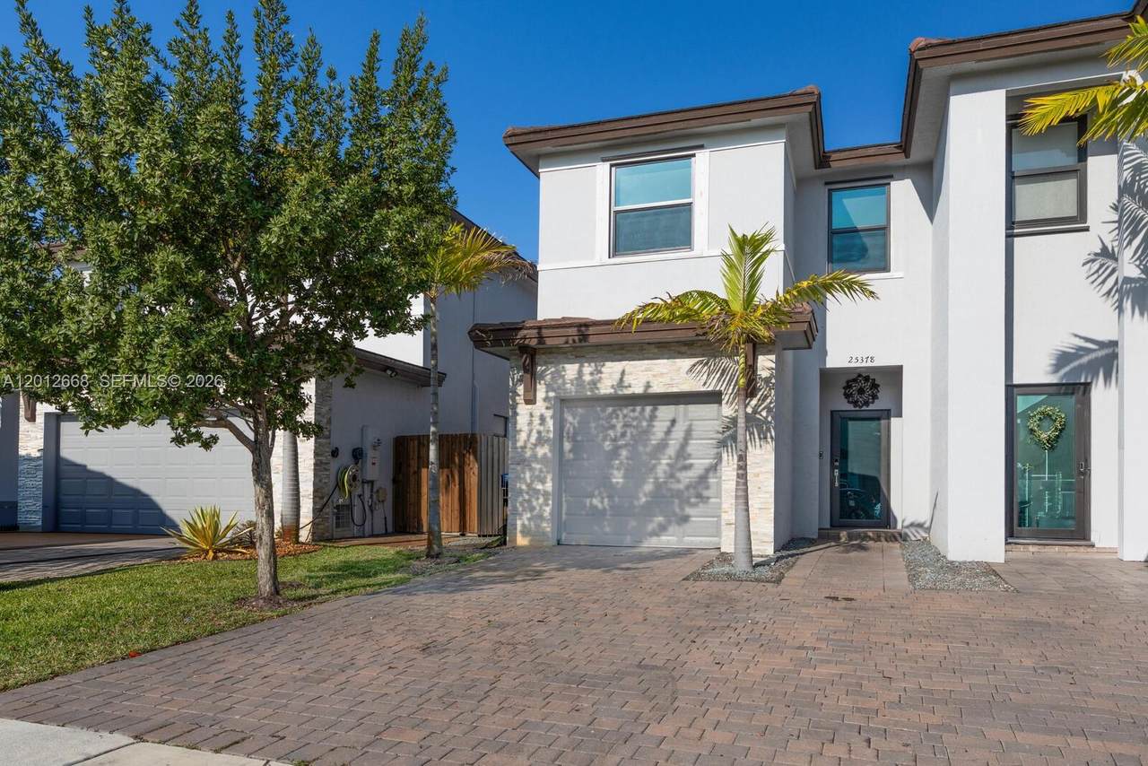 25378 108th Ave - Photo 1