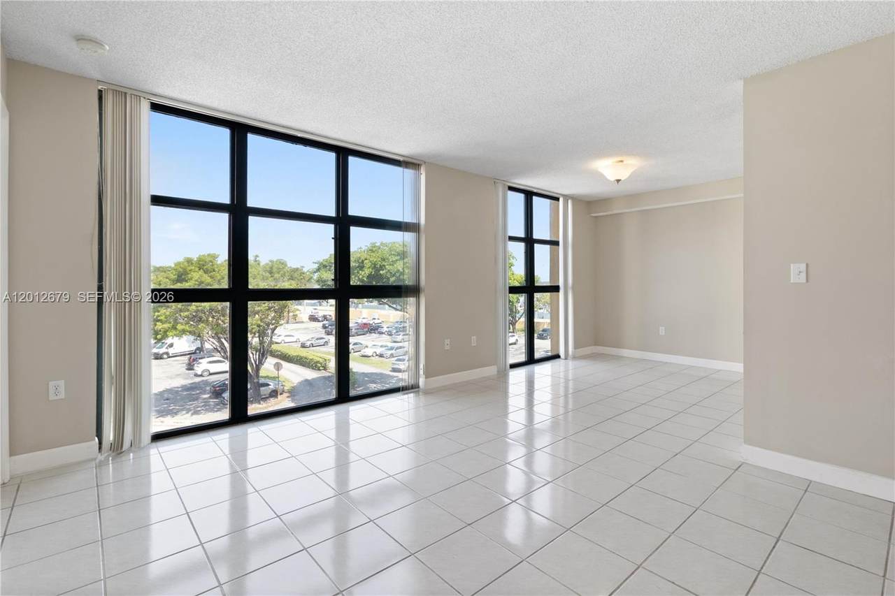 https://bt-photos.global.ssl.fastly.net/miami/1280_boomver_1_A12012679-2.jpg