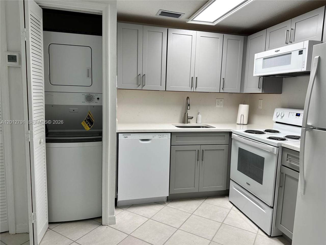 3051 27th Ave - Photo 1