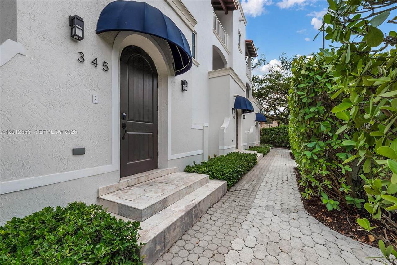 345 Madeira Ave - Photo 1