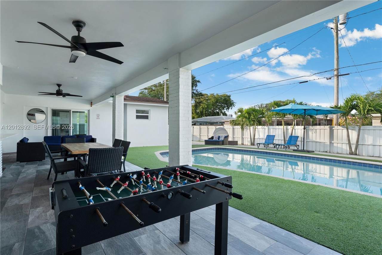 https://bt-photos.global.ssl.fastly.net/miami/1280_boomver_1_A12012892-2.jpg