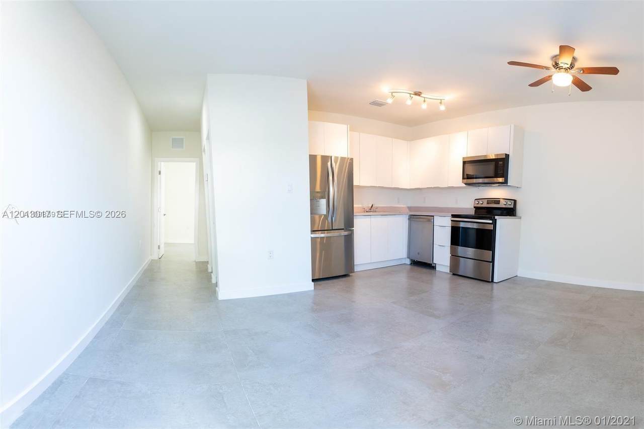120 71st St - Photo 1