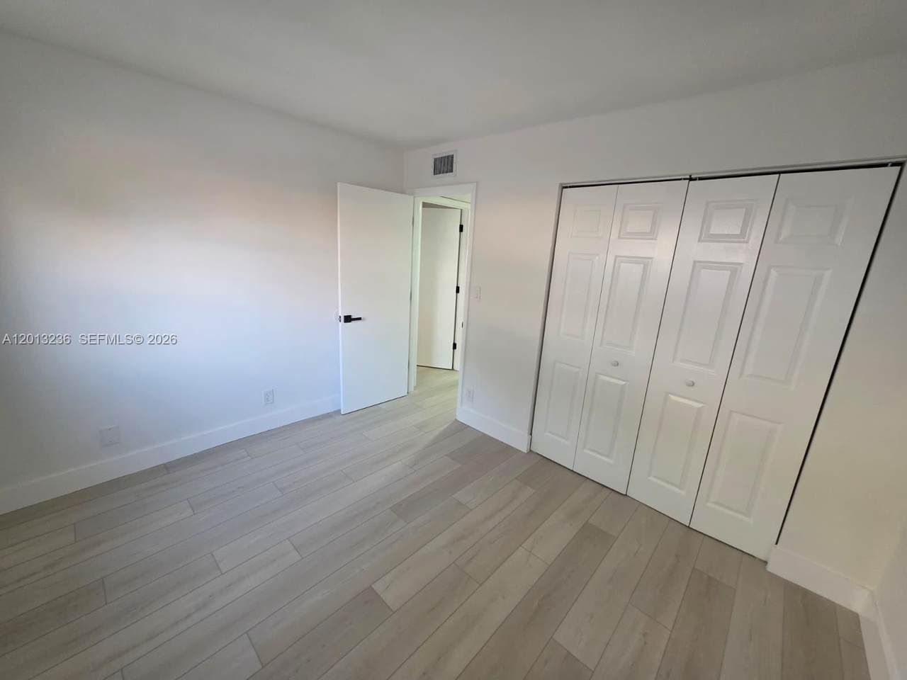 101 41st St - Photo 1