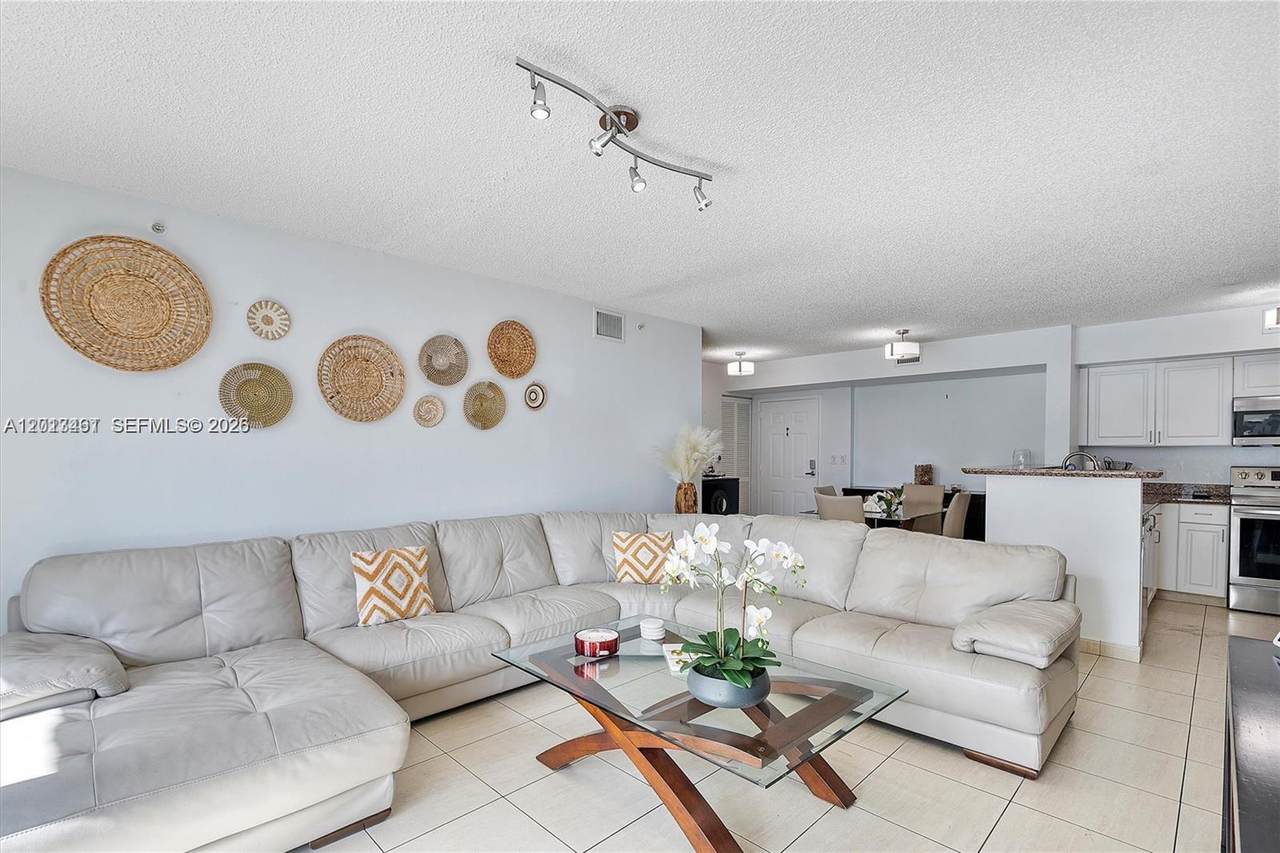 1155 Brickell Bay Dr - Photo 1