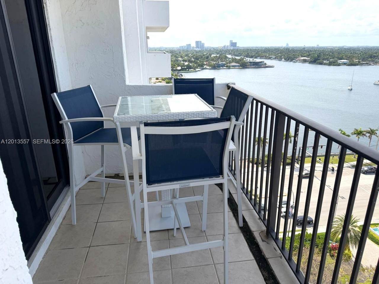 https://bt-photos.global.ssl.fastly.net/miami/1280_boomver_1_A12013557-2.jpg