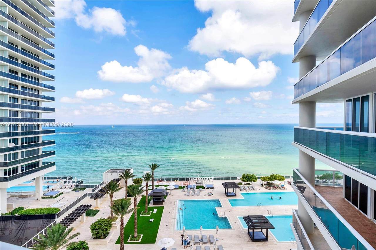 1850 Ocean Dr - Photo 1