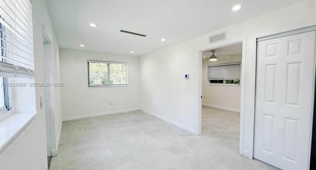 https://bt-photos.global.ssl.fastly.net/miami/1280_boomver_1_A12013866-2.jpg