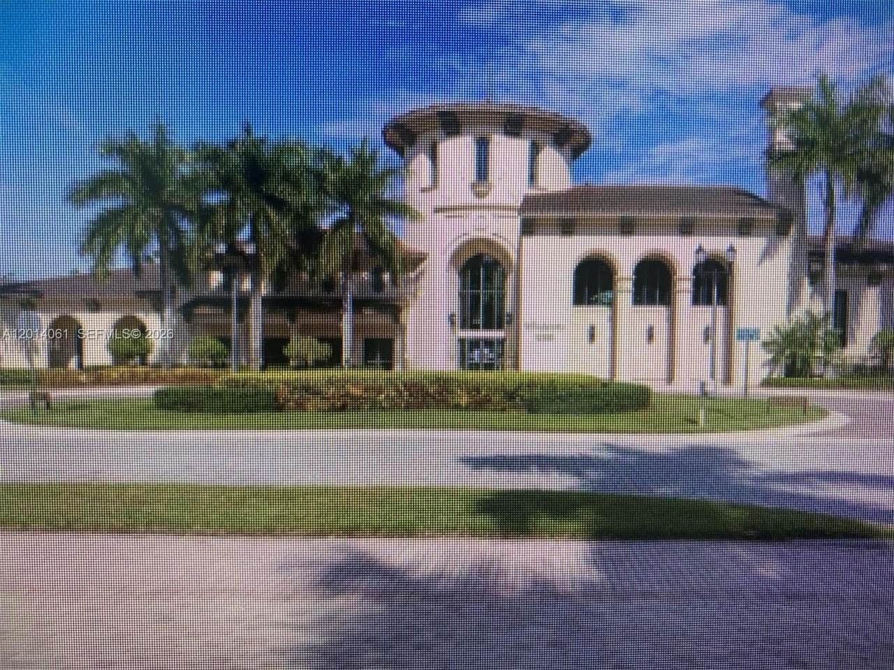 https://bt-photos.global.ssl.fastly.net/miami/1280_boomver_1_A12014061-2.jpg