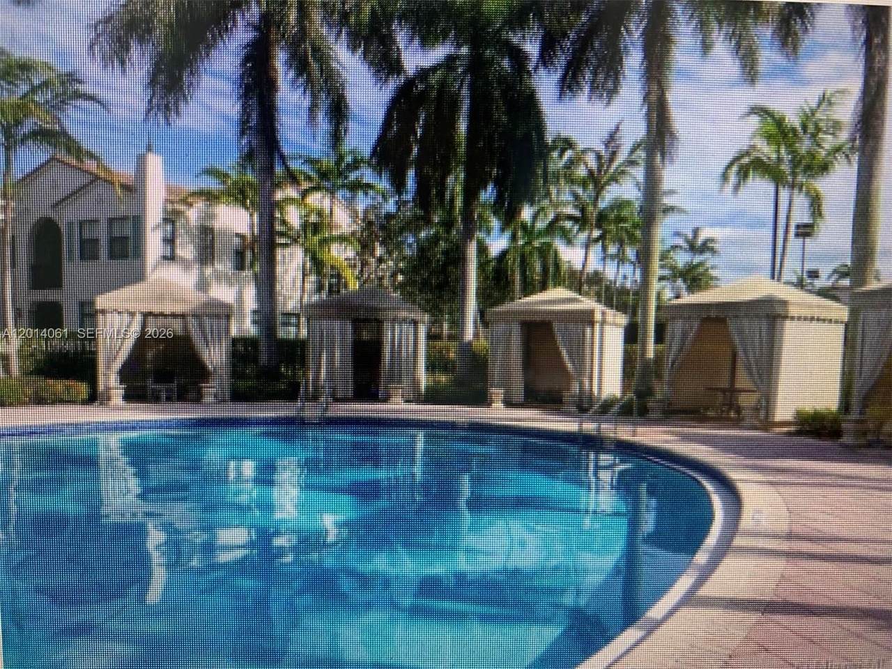https://bt-photos.global.ssl.fastly.net/miami/1280_boomver_1_A12014061-2.jpg