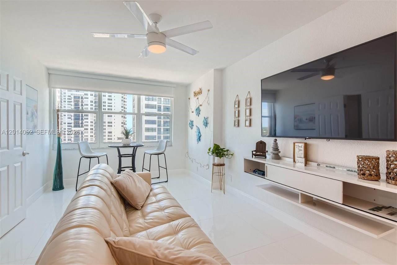 https://bt-photos.global.ssl.fastly.net/miami/1280_boomver_1_A12014092-2.jpg