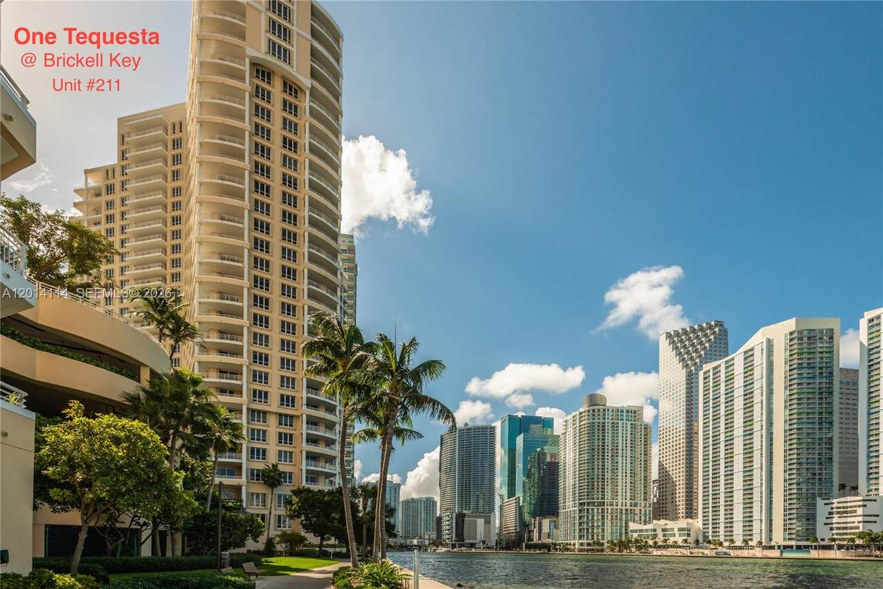 888 Brickell Key Dr - Photo 1