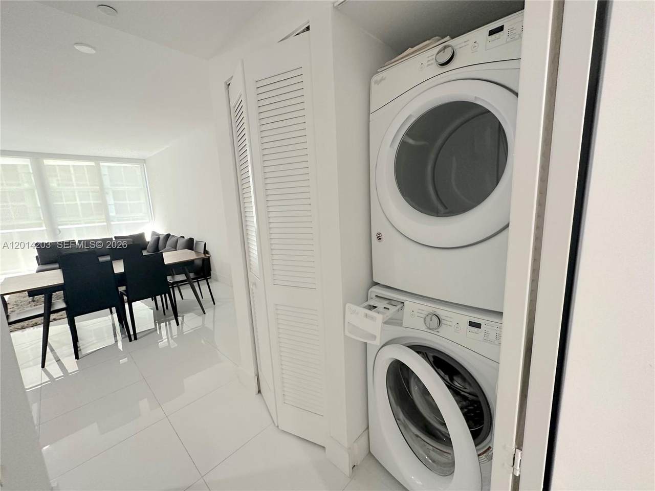 https://bt-photos.global.ssl.fastly.net/miami/1280_boomver_1_A12014203-2.jpg