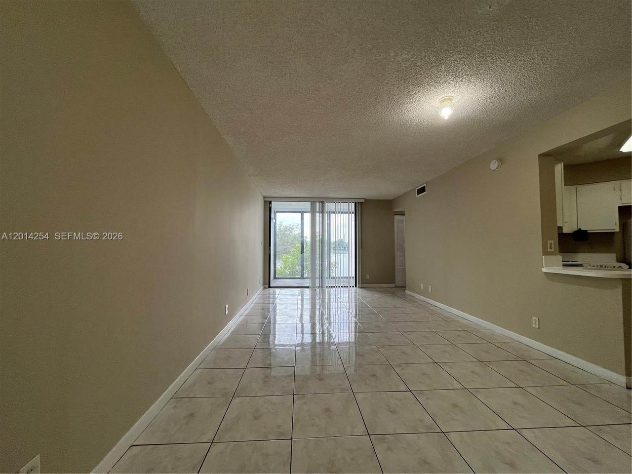 https://bt-photos.global.ssl.fastly.net/miami/1280_boomver_1_A12014254-2.jpg