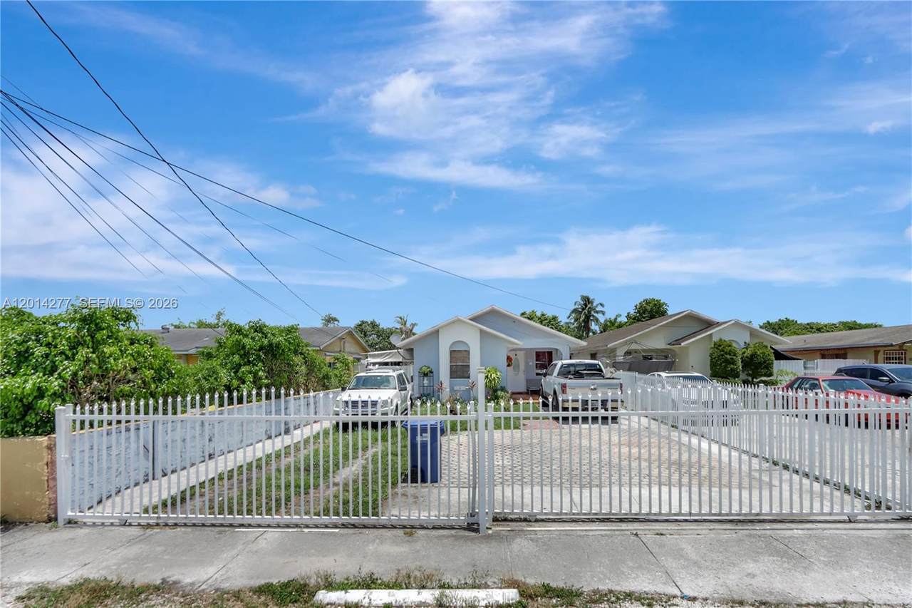 15803 47th Ave - Photo 1