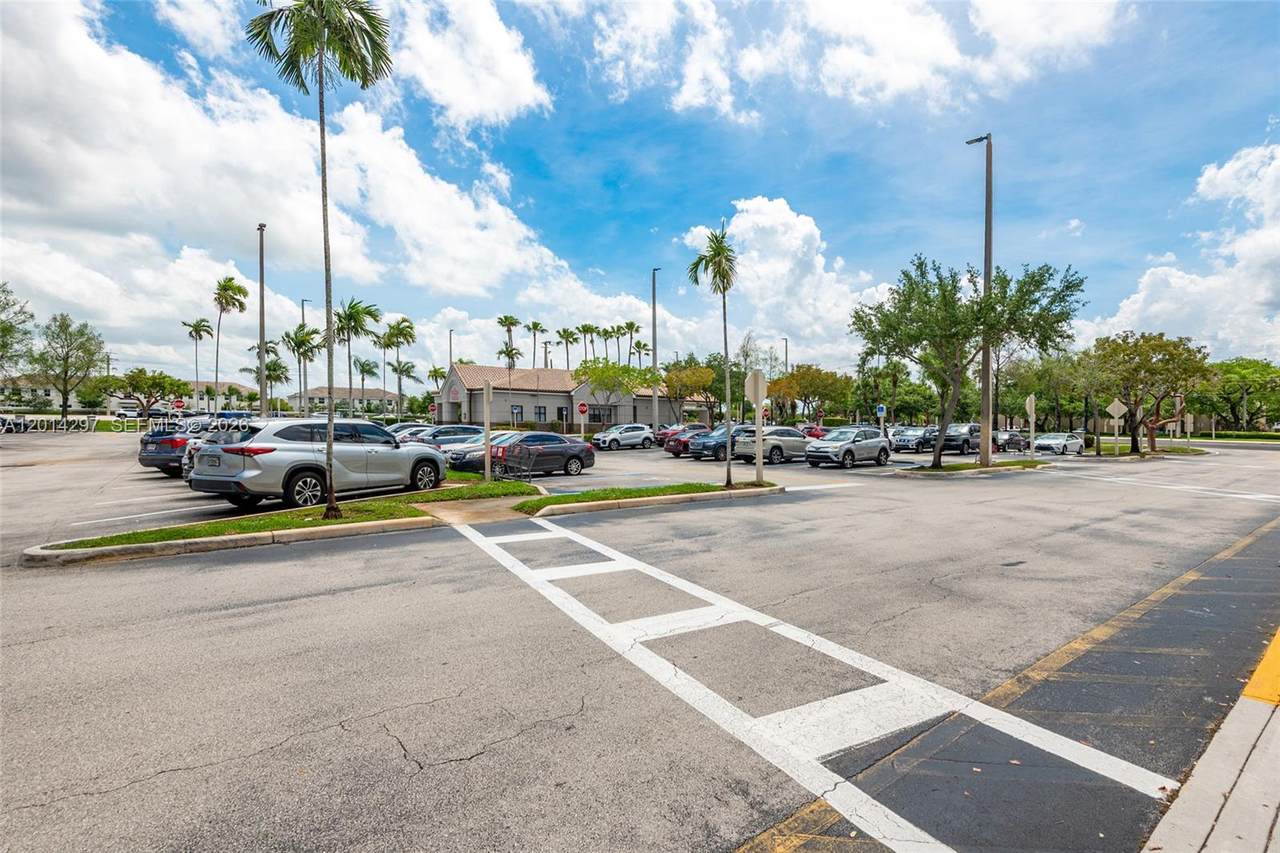 https://bt-photos.global.ssl.fastly.net/miami/1280_boomver_1_A12014297-2.jpg