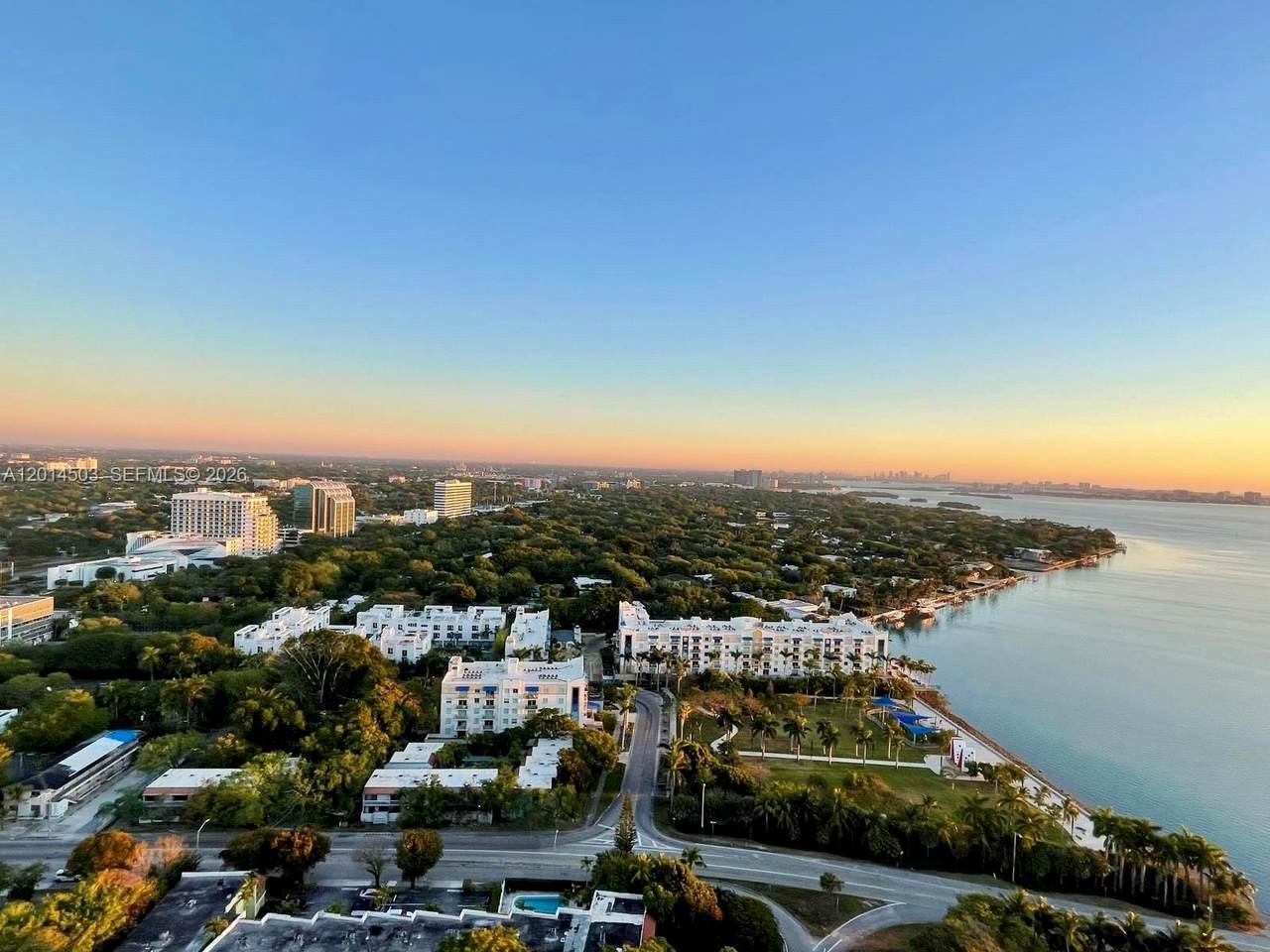 https://bt-photos.global.ssl.fastly.net/miami/1280_boomver_1_A12014503-2.jpg