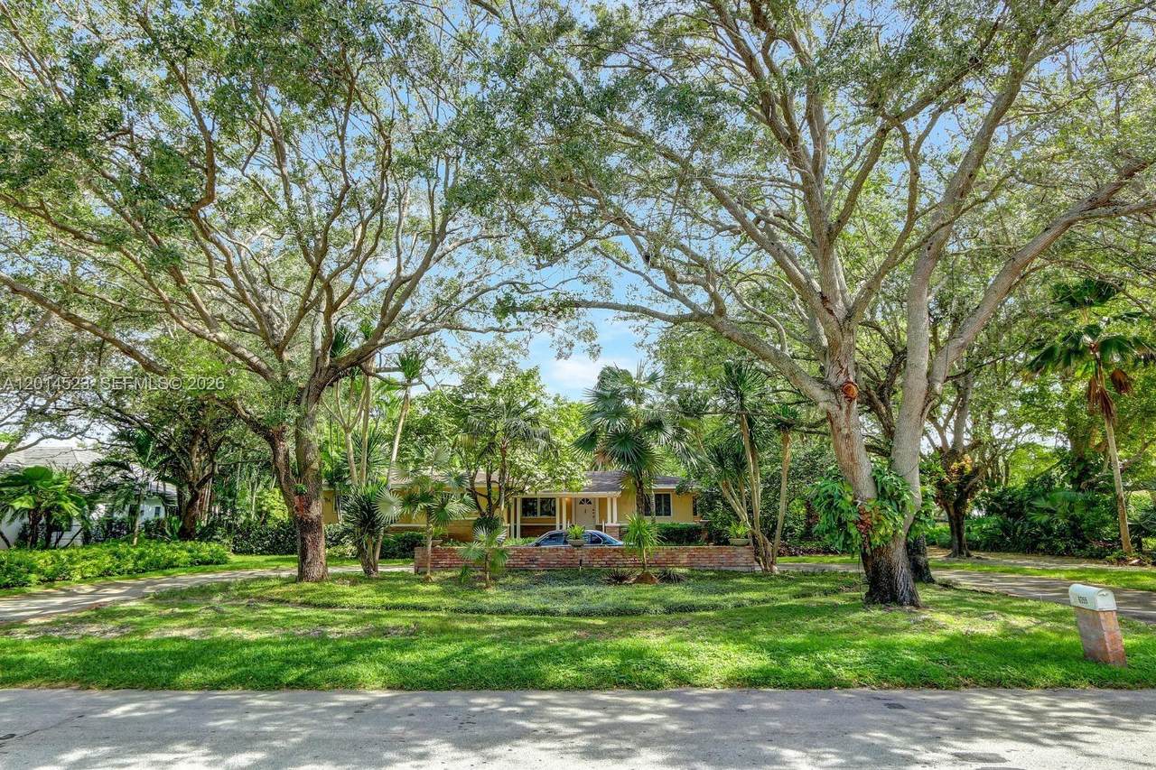 https://bt-photos.global.ssl.fastly.net/miami/1280_boomver_1_A12014523-2.jpg