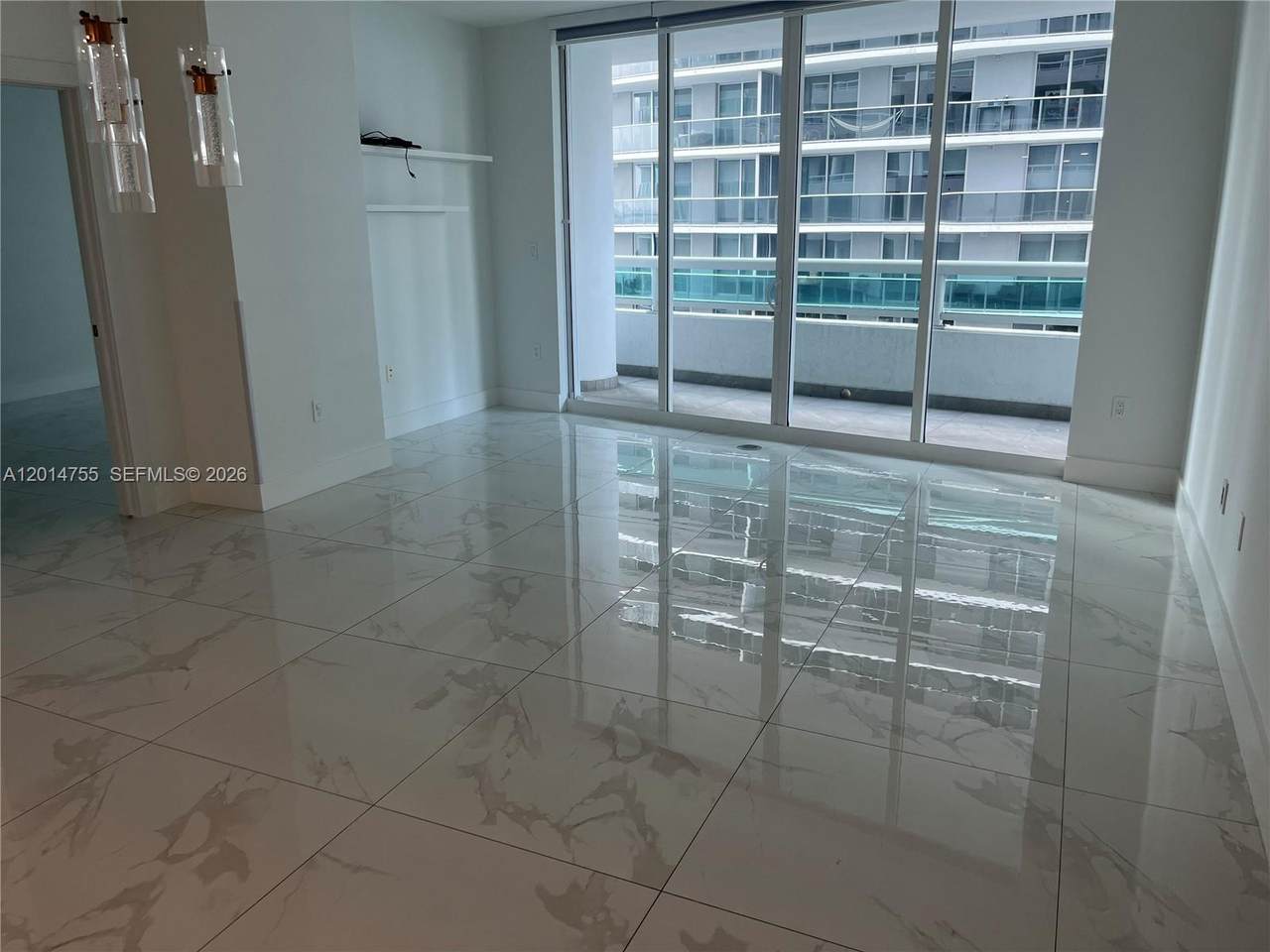 https://bt-photos.global.ssl.fastly.net/miami/1280_boomver_1_A12014755-2.jpg
