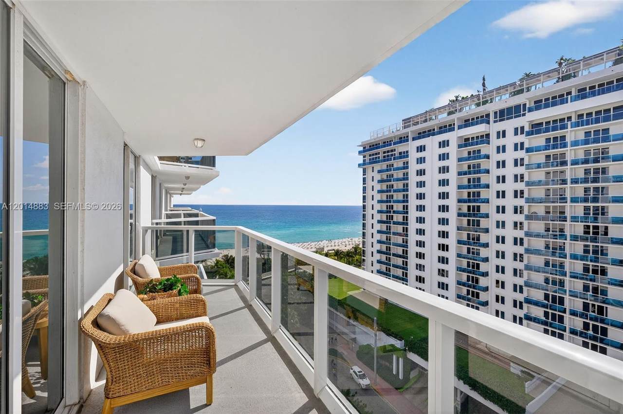 2401 Collins Ave - Photo 1