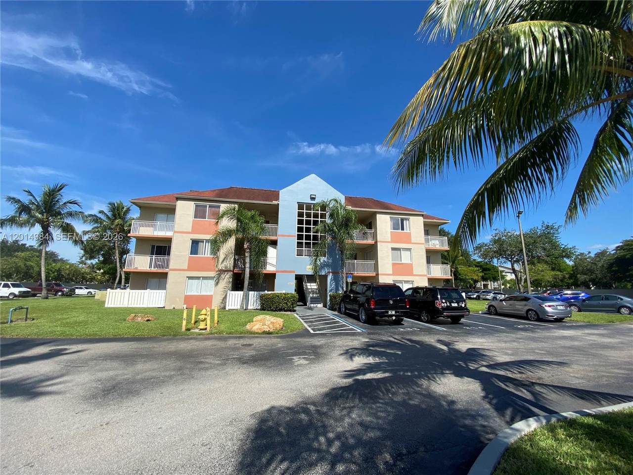 https://bt-photos.global.ssl.fastly.net/miami/1280_boomver_1_A12014984-2.jpg