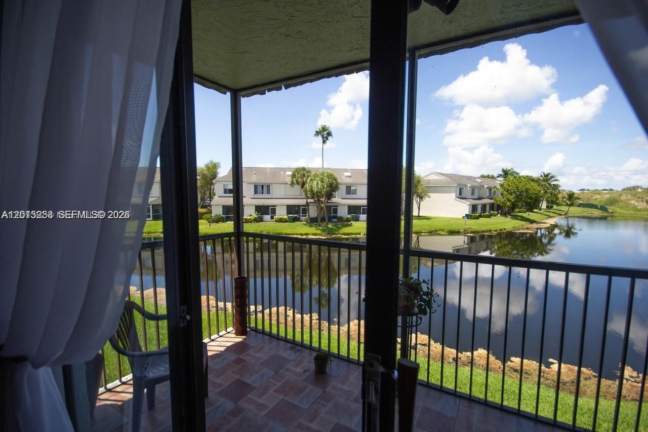 https://bt-photos.global.ssl.fastly.net/miami/1280_boomver_1_A12015033-2.jpg