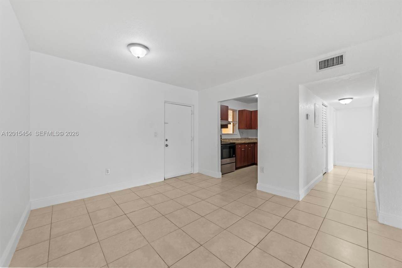 https://bt-photos.global.ssl.fastly.net/miami/1280_boomver_1_A12015454-2.jpg