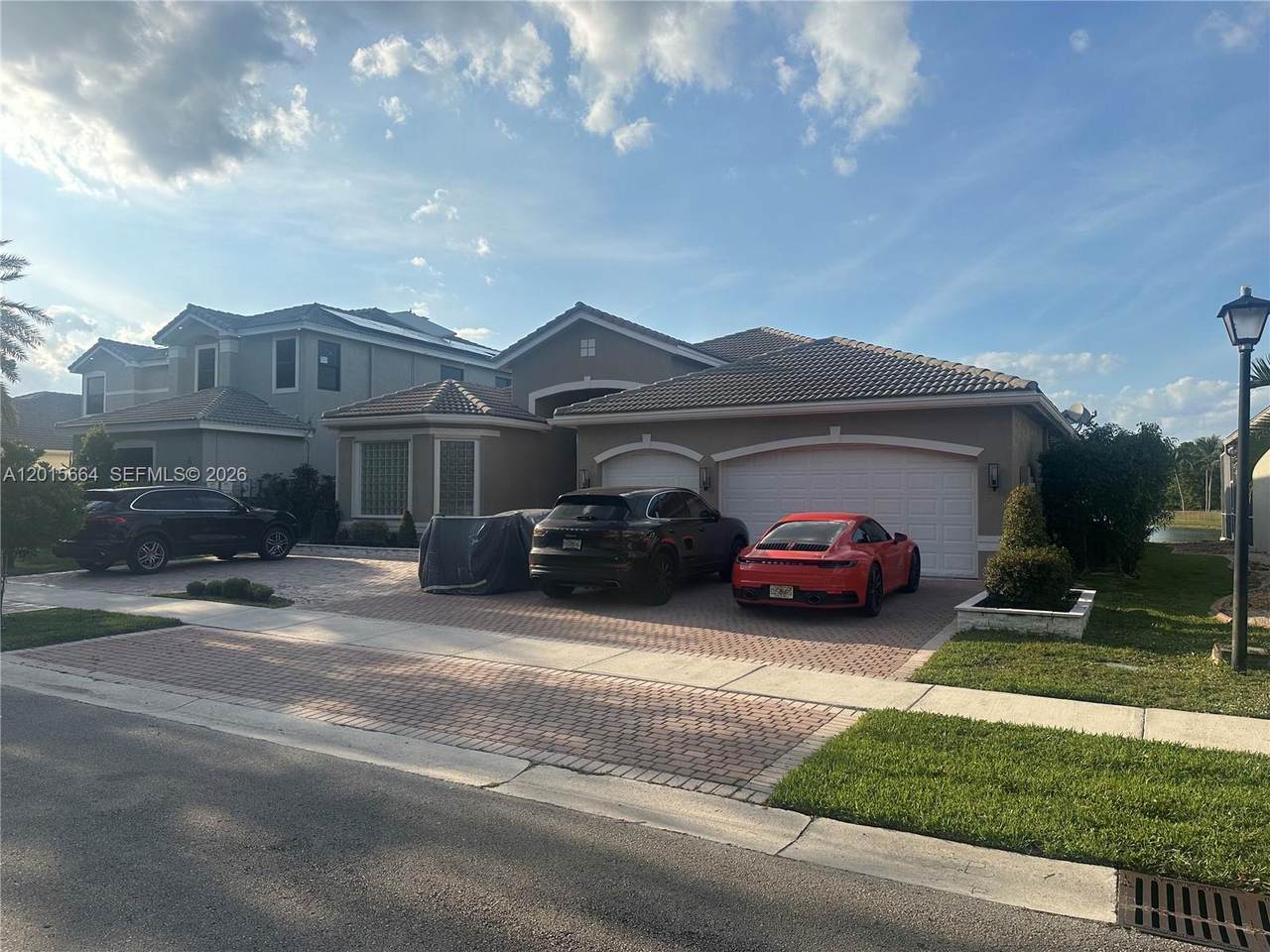 https://bt-photos.global.ssl.fastly.net/miami/1280_boomver_1_A12015664-2.jpg