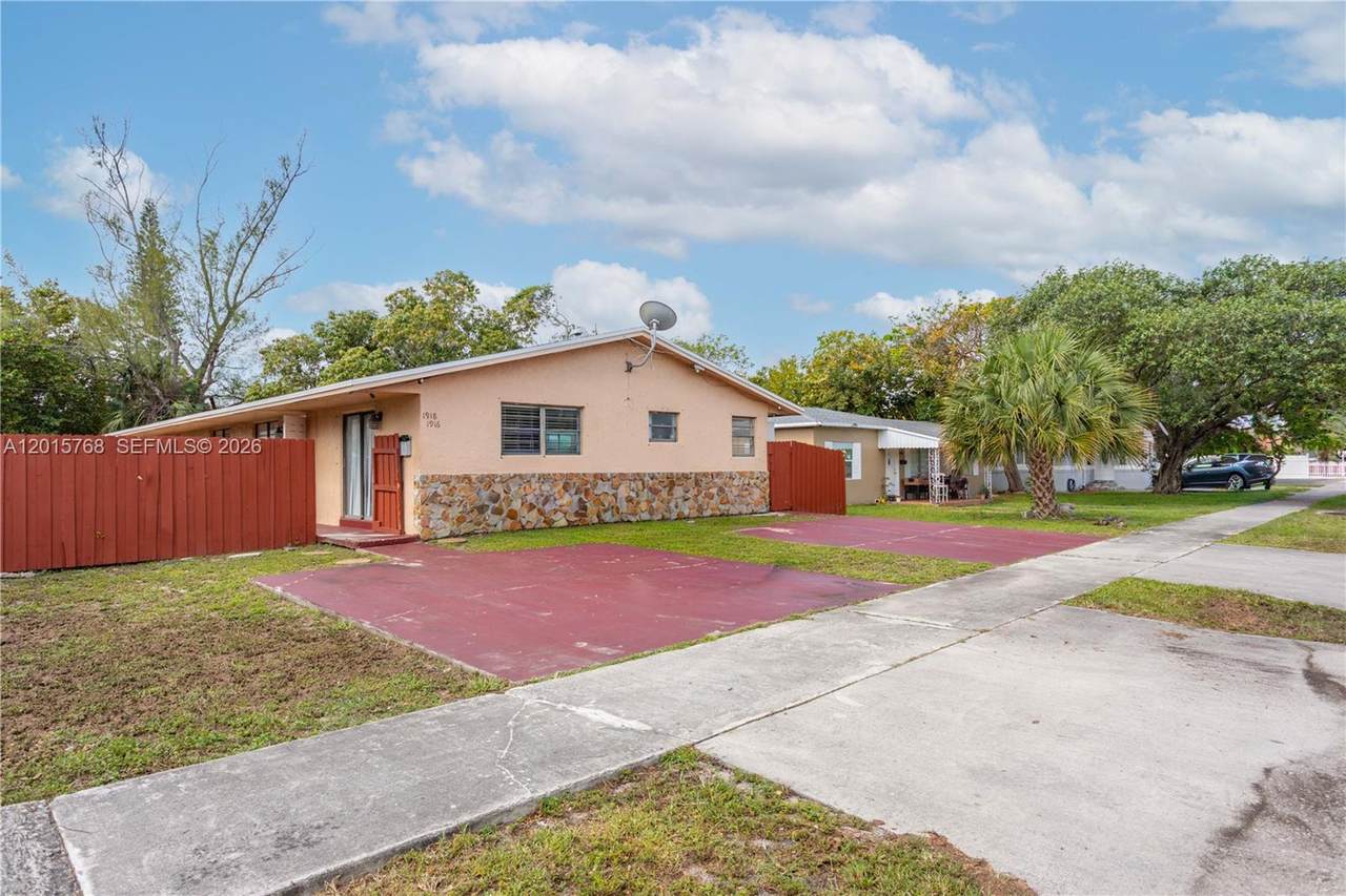 https://bt-photos.global.ssl.fastly.net/miami/1280_boomver_1_A12015768-2.jpg