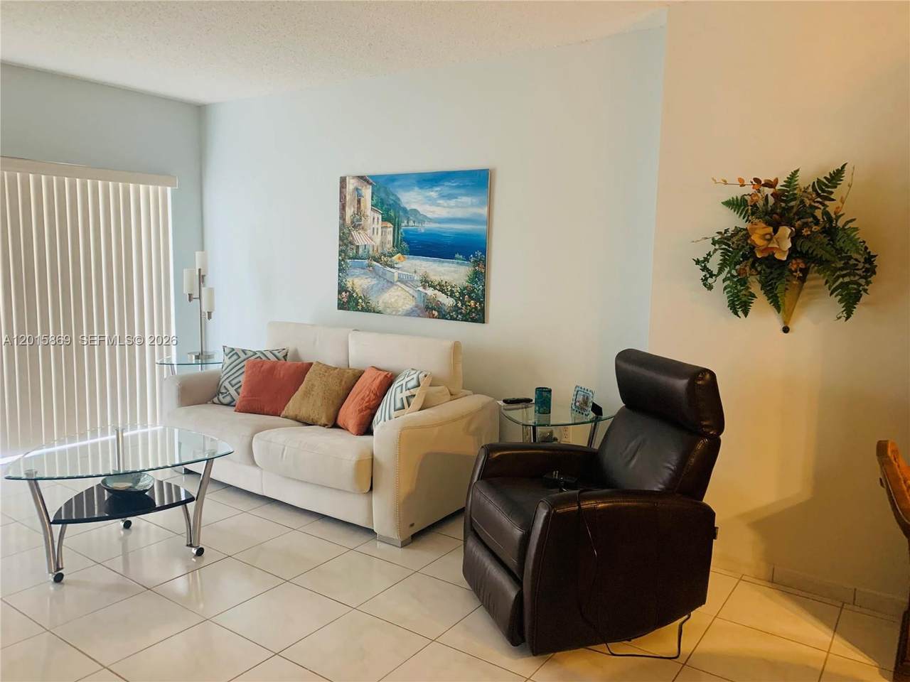 https://bt-photos.global.ssl.fastly.net/miami/1280_boomver_1_A12015869-2.jpg