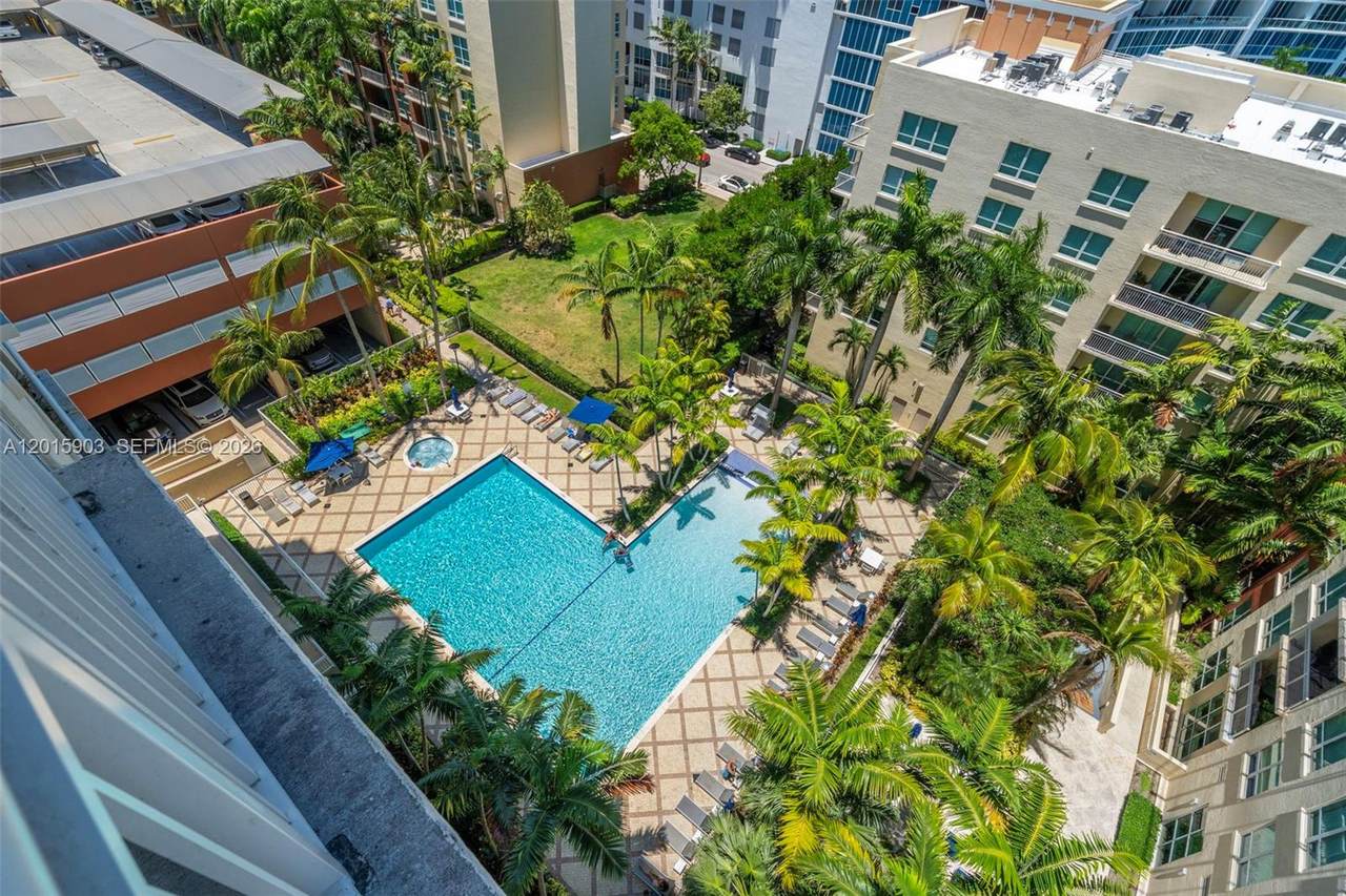 https://bt-photos.global.ssl.fastly.net/miami/1280_boomver_1_A12015903-2.jpg