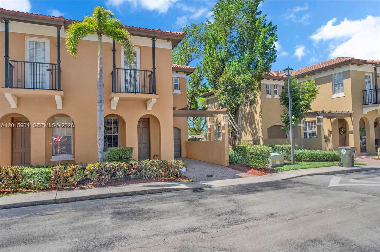 https://bt-photos.global.ssl.fastly.net/miami/1280_boomver_1_A12015904-2.jpg