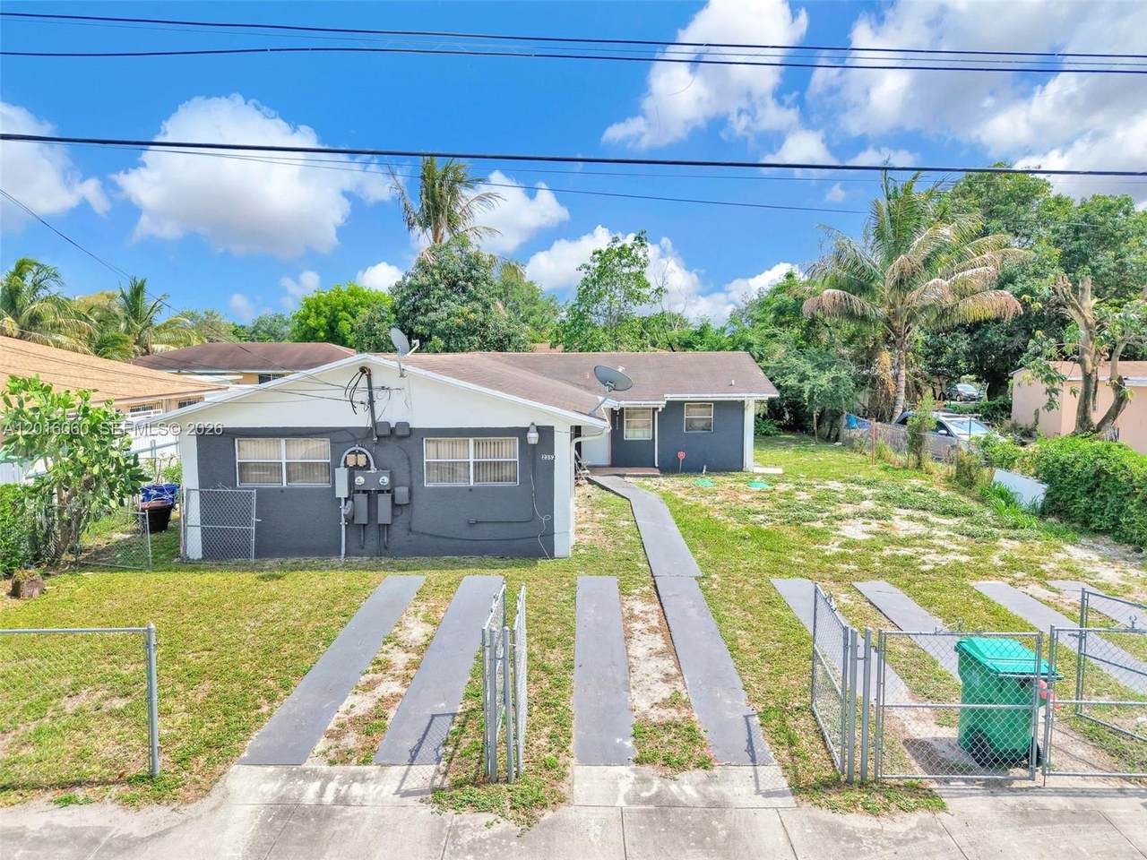 2352 102nd St - Photo 1