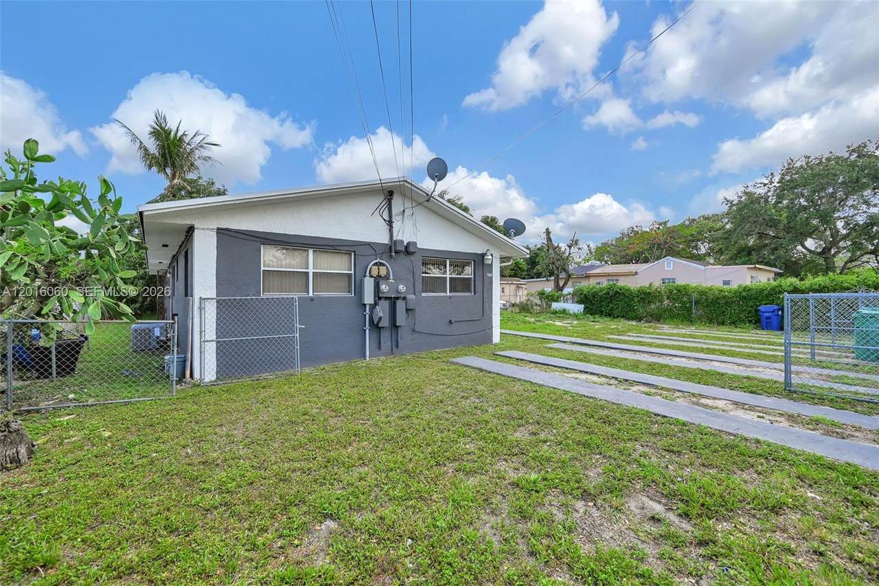 https://bt-photos.global.ssl.fastly.net/miami/1280_boomver_1_A12016060-2.jpg