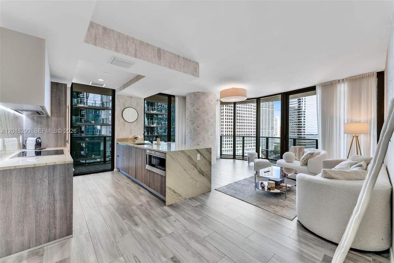 801 Miami Ave - Photo 1