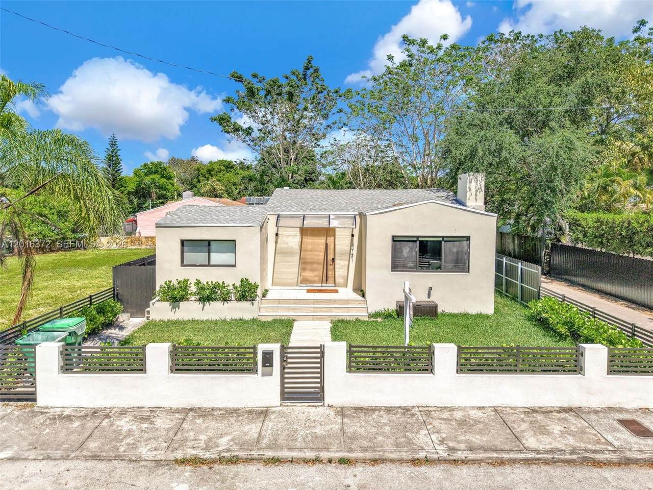 4721 6th Ave - Photo 1