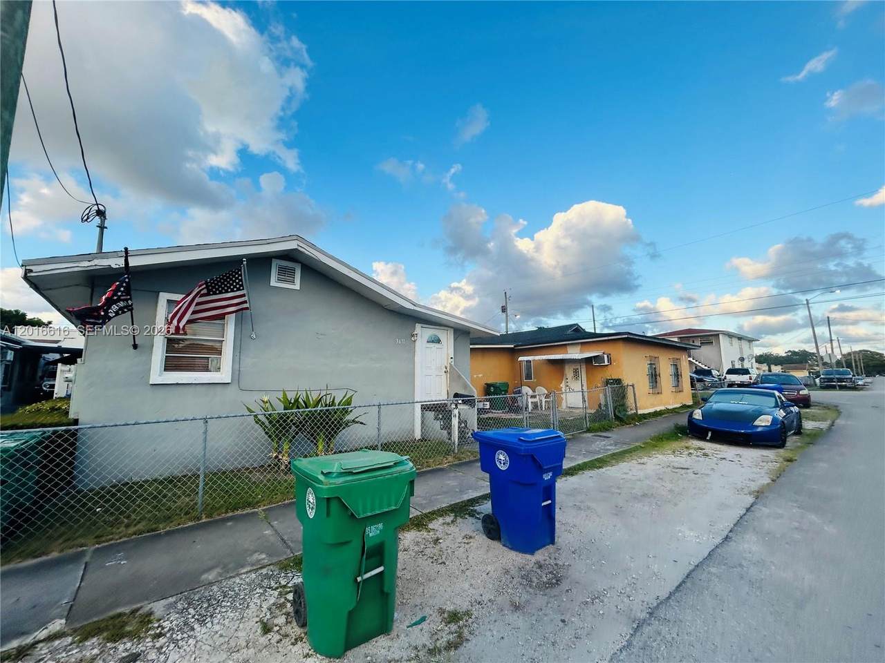244 36th Ave - Photo 1