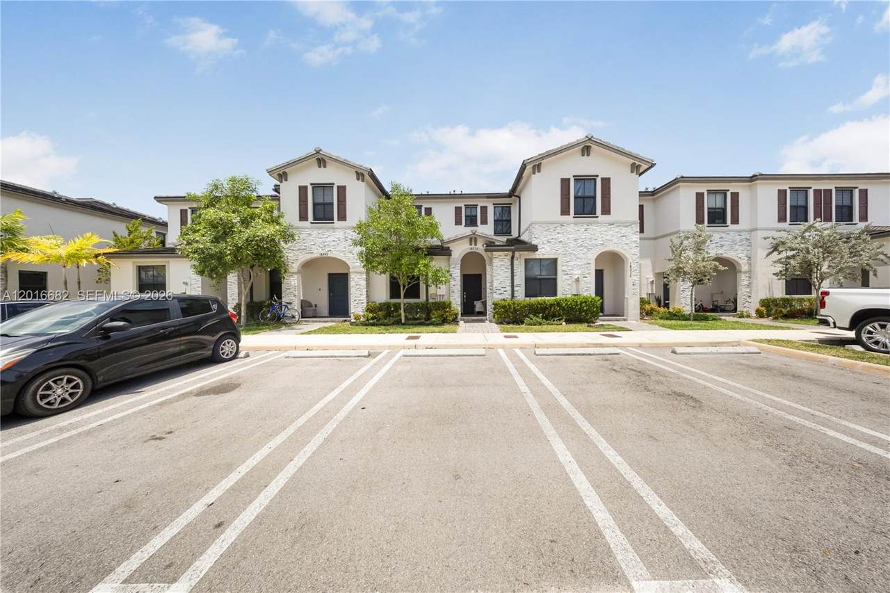 18236 148th Rd - Photo 1