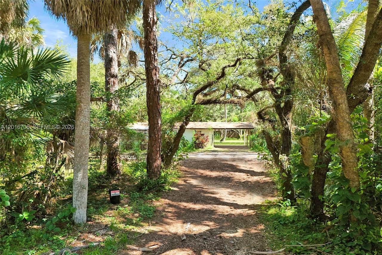 2865 Riverland Rd - Photo 1