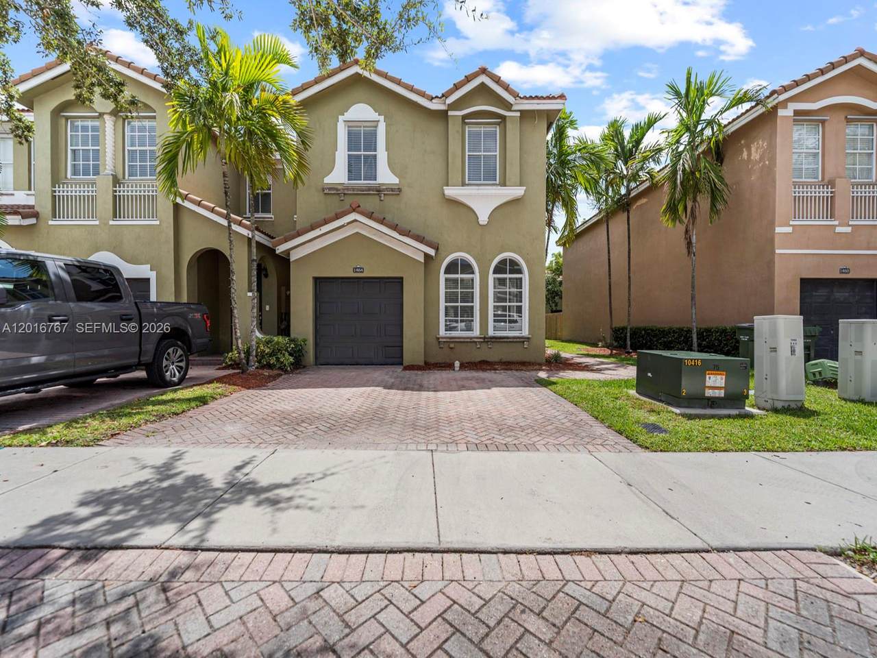 1426 26th Ave - Photo 1