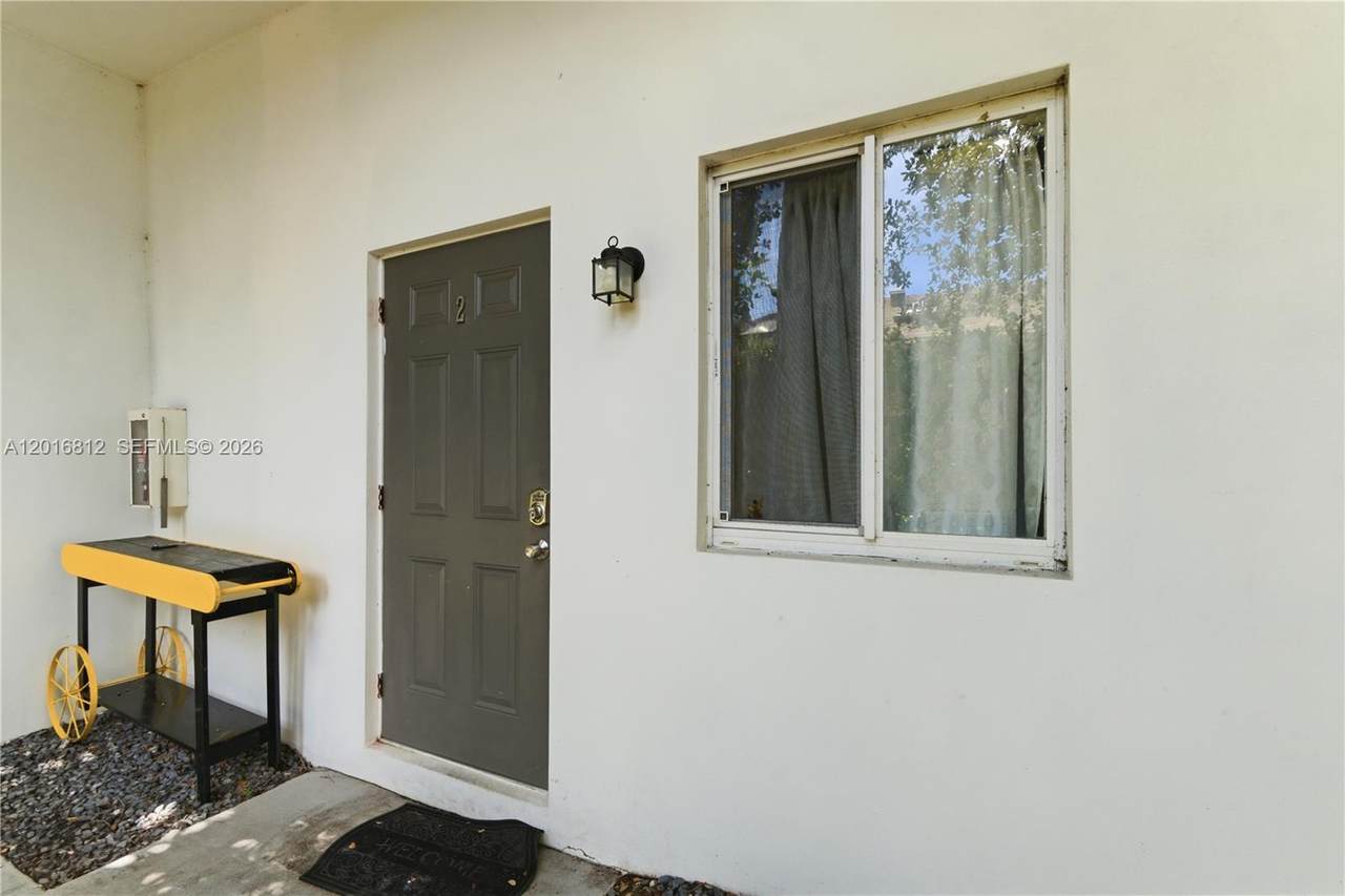 https://bt-photos.global.ssl.fastly.net/miami/1280_boomver_1_A12016812-2.jpg